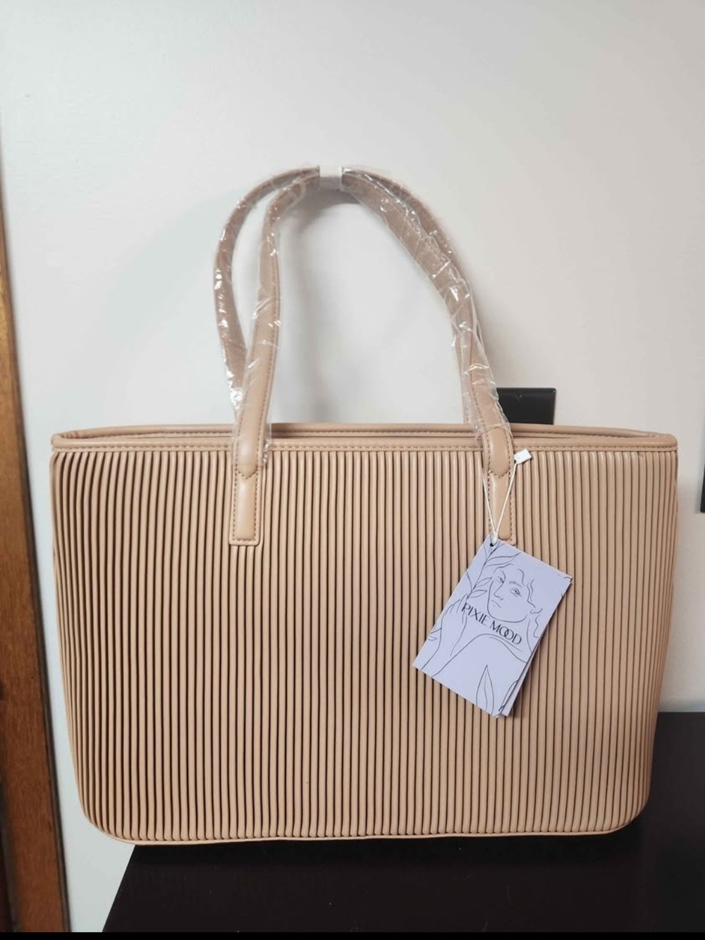 Beige Ribbed Tote Bag - Women's Handbag